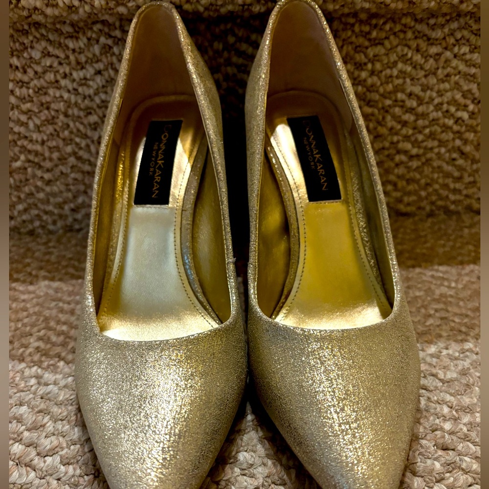 Gold shimmer heals size 9 Donna Karen